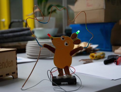 Begeisterte Nachwuchs-Maker beim „Türen auf mit der Maus“ Aktionstag